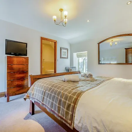 Wetherells Cottage-25901 펜션